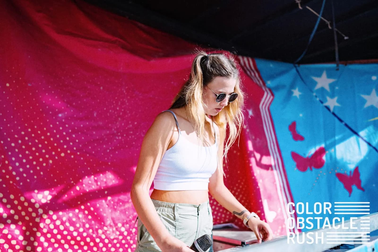 DJ Ninanii en la cabina